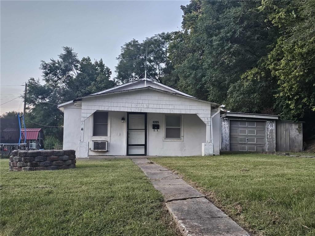 1205 6TH AvenueSt Joseph, MO 64505