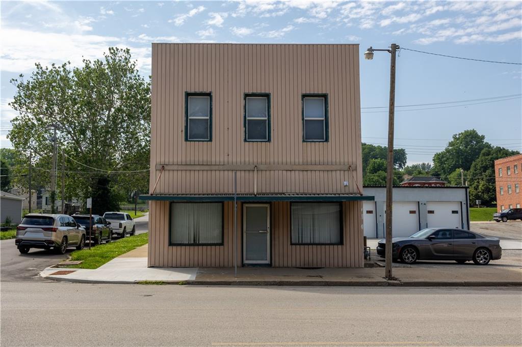 1802 St Joseph AvenueSt Joseph, MO 64505
