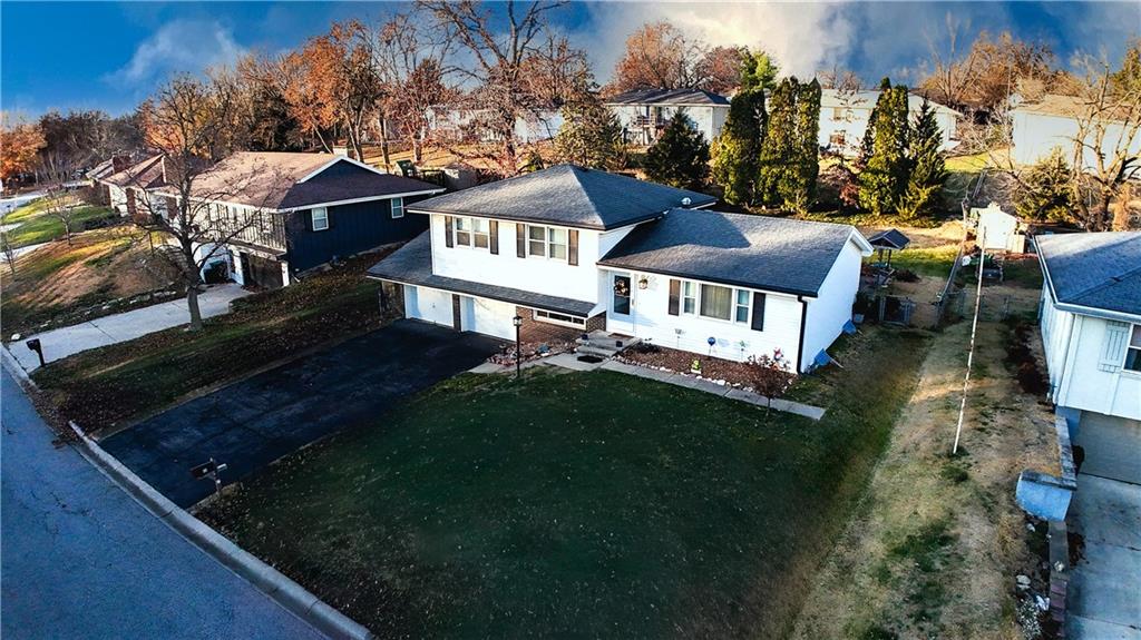 11 S Carriage DriveSt Joseph, MO 64506