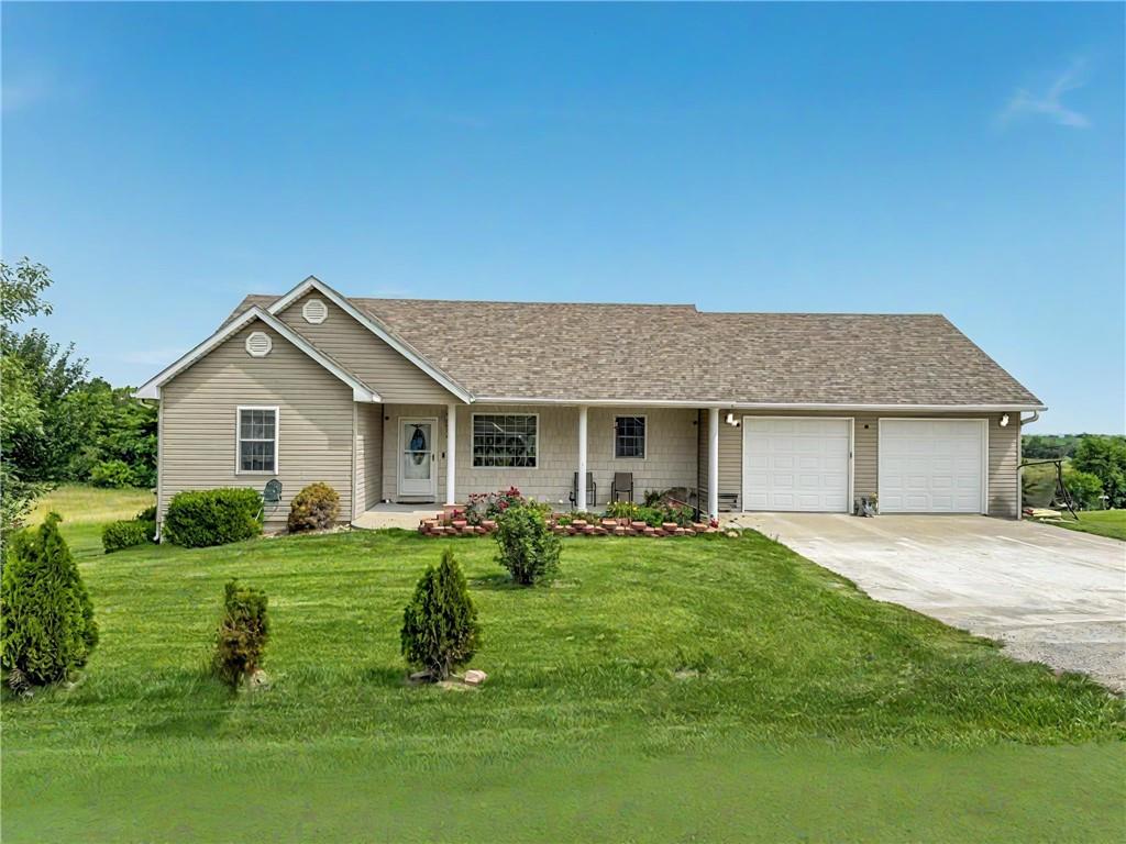 27223 ROLLING HILLS DriveMaryville, MO 64468