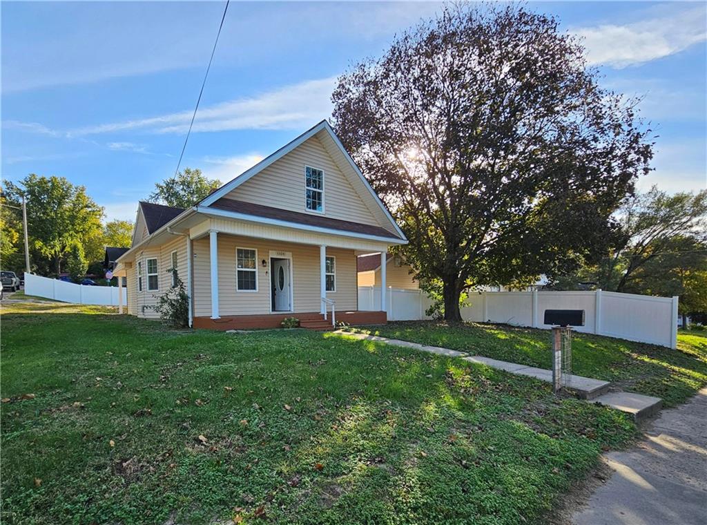1324 Hickory StreetSt Joseph,&nbsp;MO&nbsp;64503