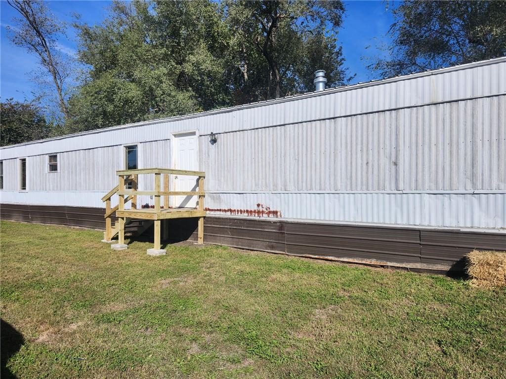 1703 Depot StreetCainsville,&nbsp;MO&nbsp;64632