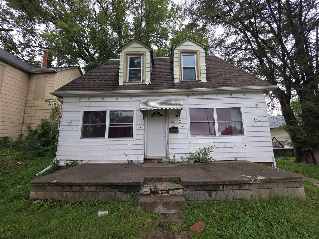 705 thompson AvenueSt Joseph,&nbsp;MO&nbsp;64504