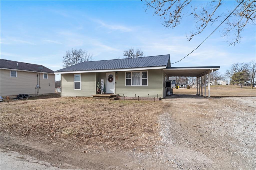 131 Ash StreetRushville,&nbsp;MO&nbsp;64484