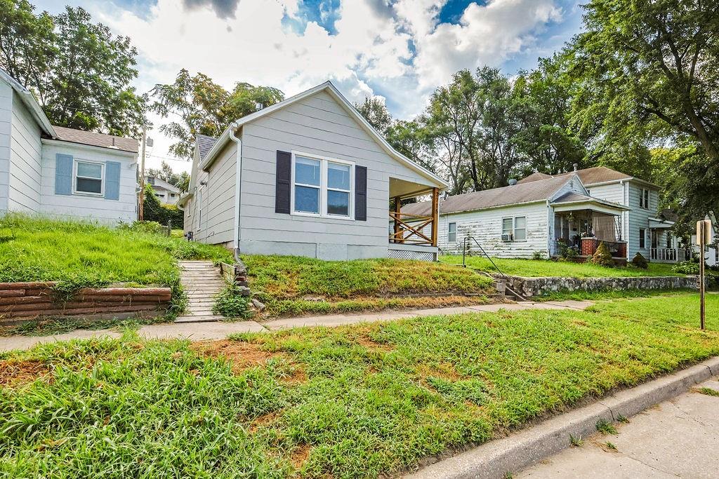 2715 S 19th StreetSt Joseph, MO 64503