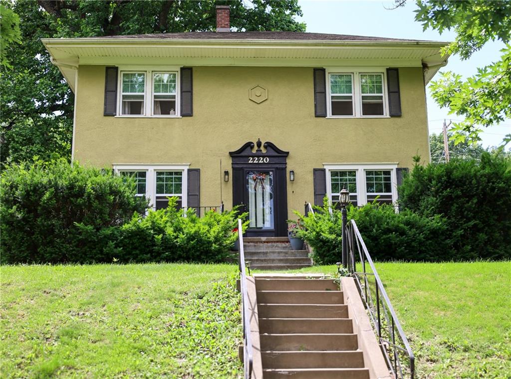 2220 Eugene Field AvenueSt Joseph, MO 64505