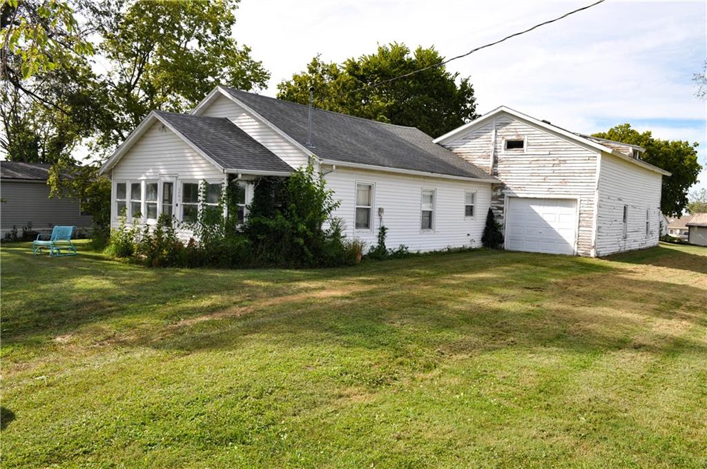 208 W Empire AvenueKing City, MO 64463