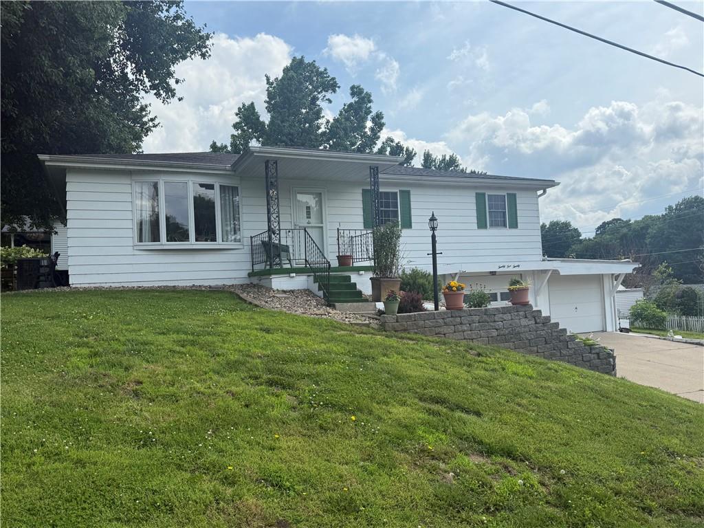 2520 Westminister LaneSt Joseph,&nbsp;MO&nbsp;64503