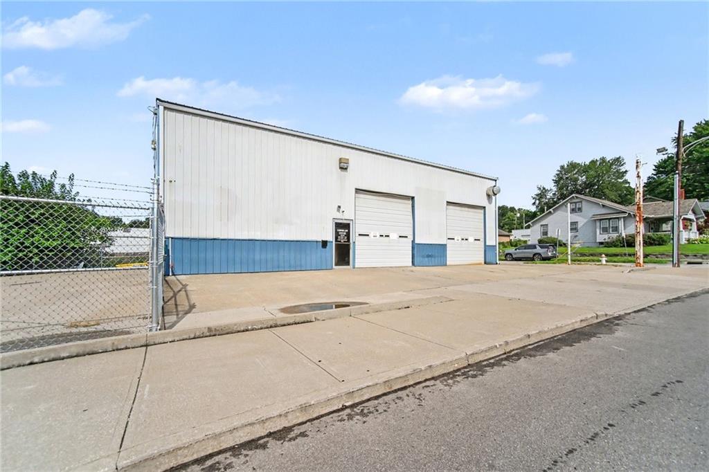 1726 Colhoun StreetSt Joseph,&nbsp;MO&nbsp;64501