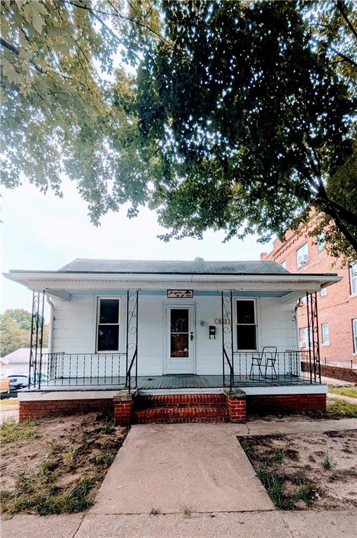 833 N 25th StreetSt Joseph, MO 64506