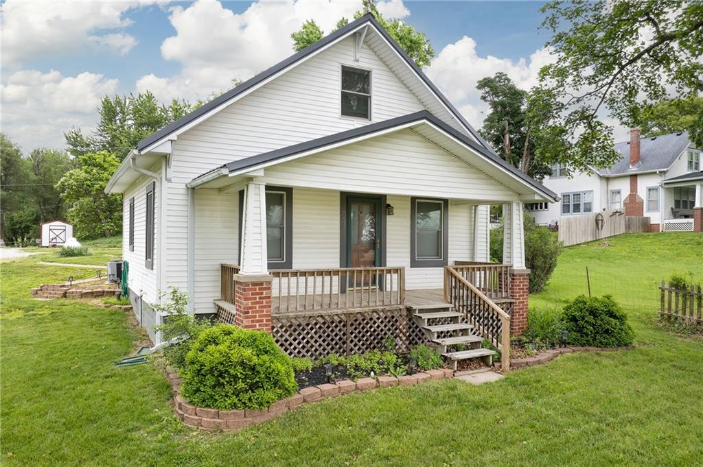 807 SE Grand DD HighwayFaucett,&nbsp;MO&nbsp;64448