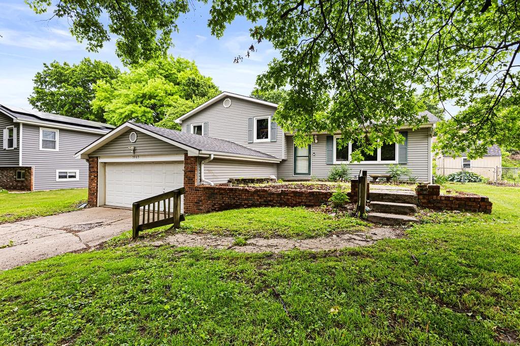 5905 Steven DriveSt Joseph,&nbsp;MO&nbsp;64503