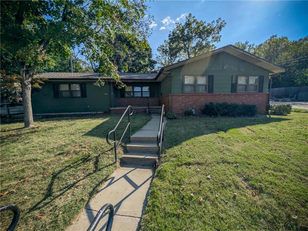6525 King Hill AvenueSt Joseph, MO 64504