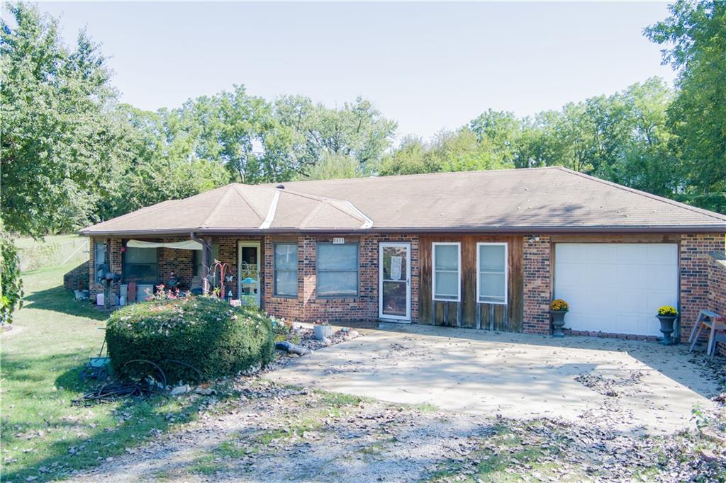 5411 Savannah RoadSt Joseph, MO 64505