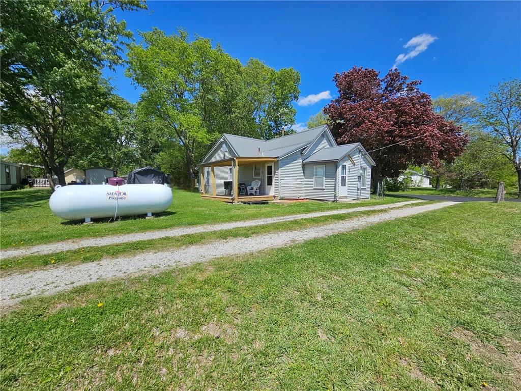 615 S Cherry StreetClearmont,&nbsp;MO&nbsp;64431