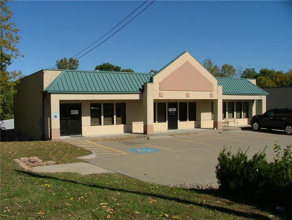 3725 A Gene Field RoadSt Joseph,&nbsp;MO&nbsp;64506