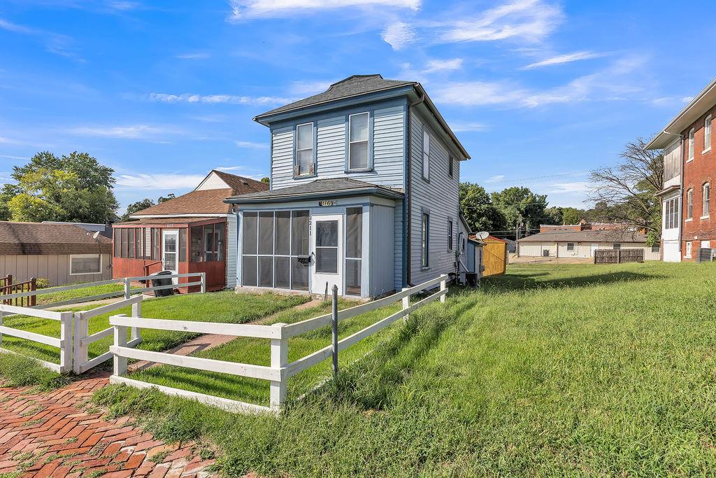 2211 Jones StreetSt Joseph,&nbsp;MO&nbsp;64506
