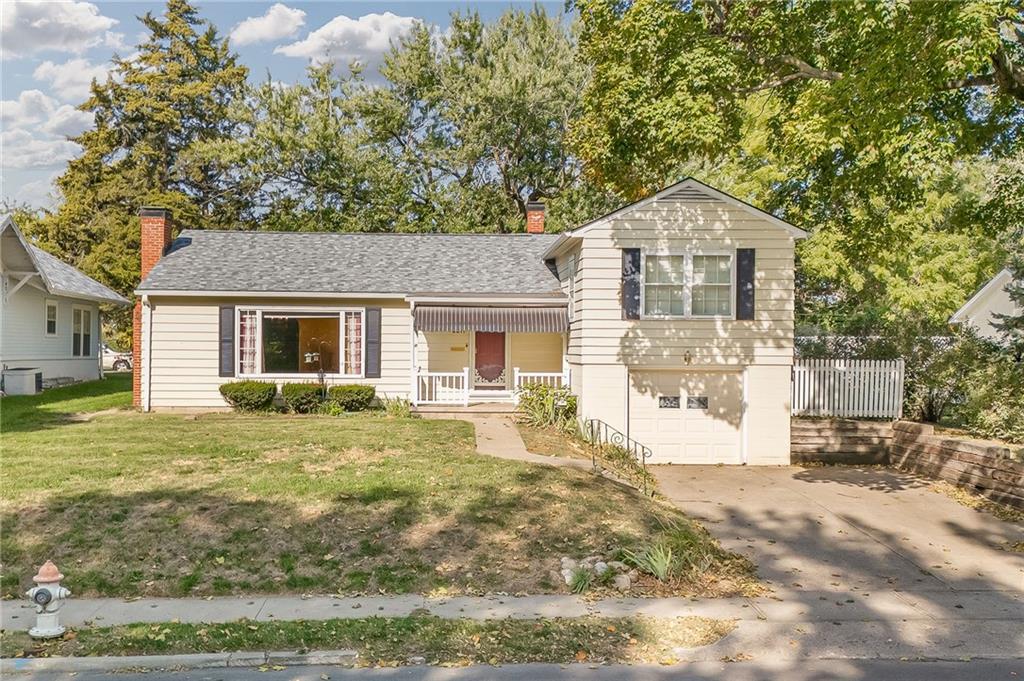 2211 Lovers LaneSt Joseph, MO 64505