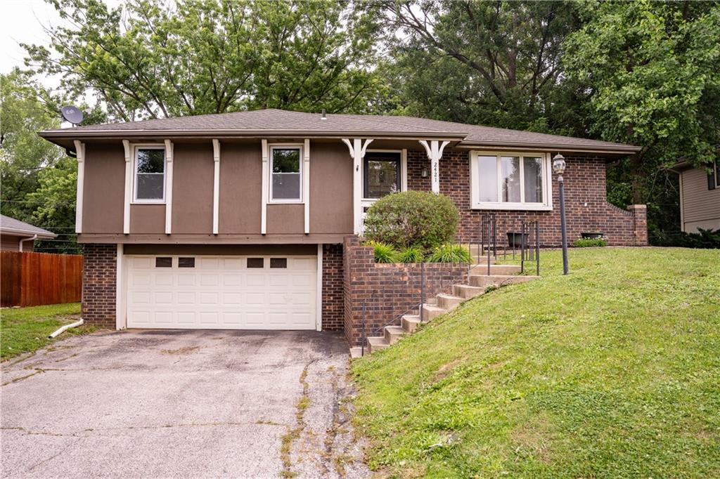 2421 Elephant TrailSt Joseph, MO 64506