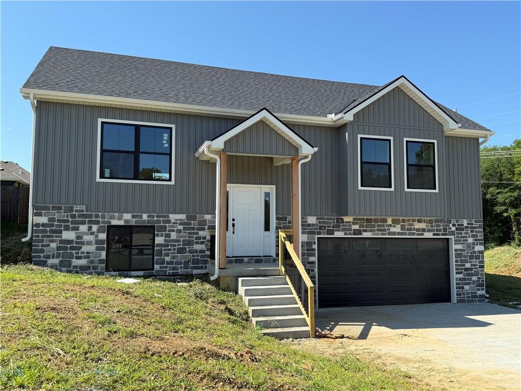 4002 Greywood LaneSt Joseph, MO 64505
