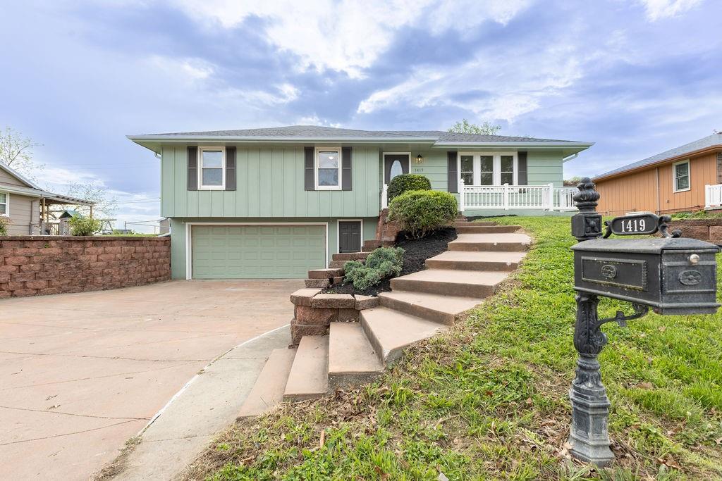 1419 Tamara DriveSt Joseph,&nbsp;MO&nbsp;64506