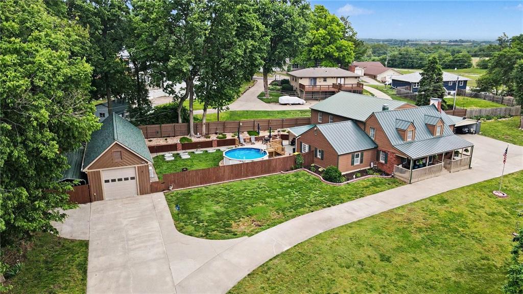 1 RIDGELAND RoadCountry Club,&nbsp;MO&nbsp;64505