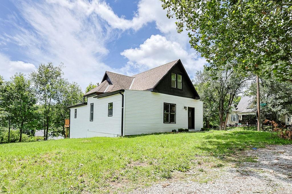 1502 6th AvenueSt Joseph, MO 64505