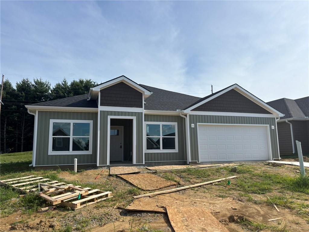 4814 S Creek Woods DriveSt Joseph,&nbsp;MO&nbsp;64507