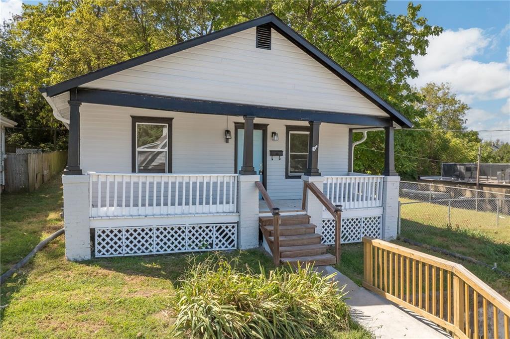 1318 S 22nd StreetSt Joseph,&nbsp;MO&nbsp;64507