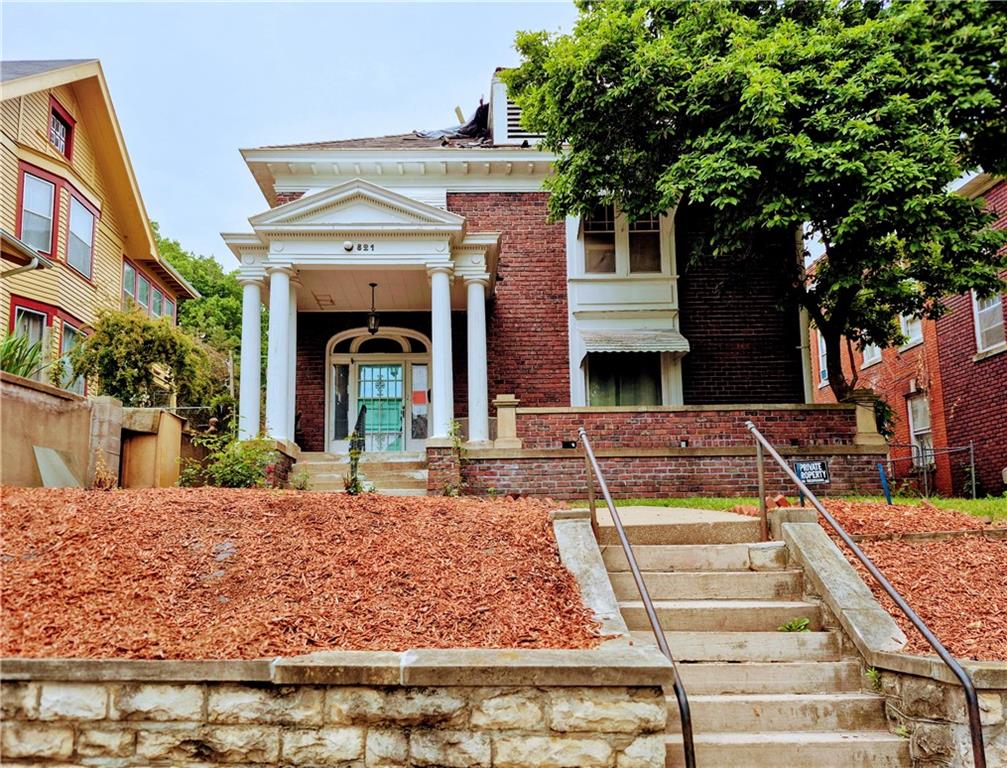 821 N 24TH StreetSt Joseph, MO 64506