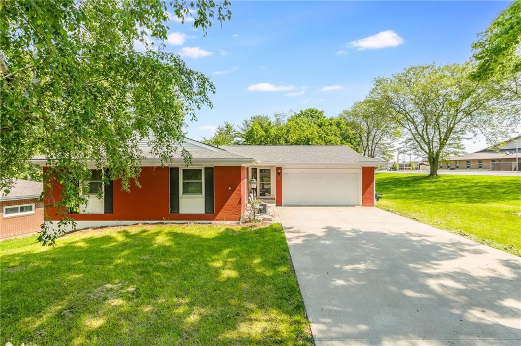 11 N Carriage DriveSt Joseph, MO 64506