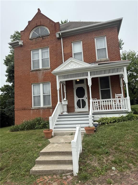 1116 Dewey AvenueSt Joseph, MO 64505
