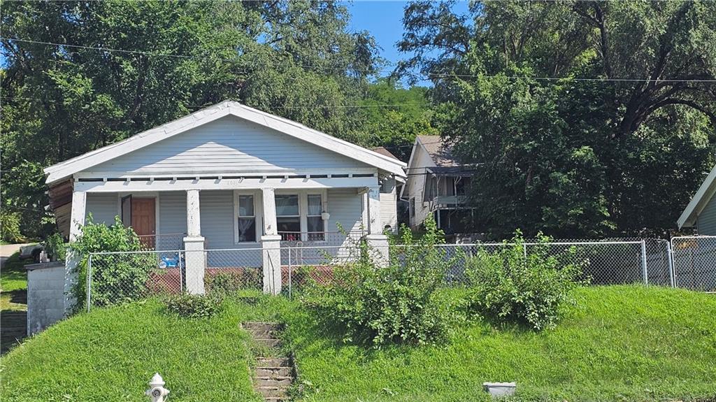 3801 King Hill AvenueSt Joseph, MO 64504