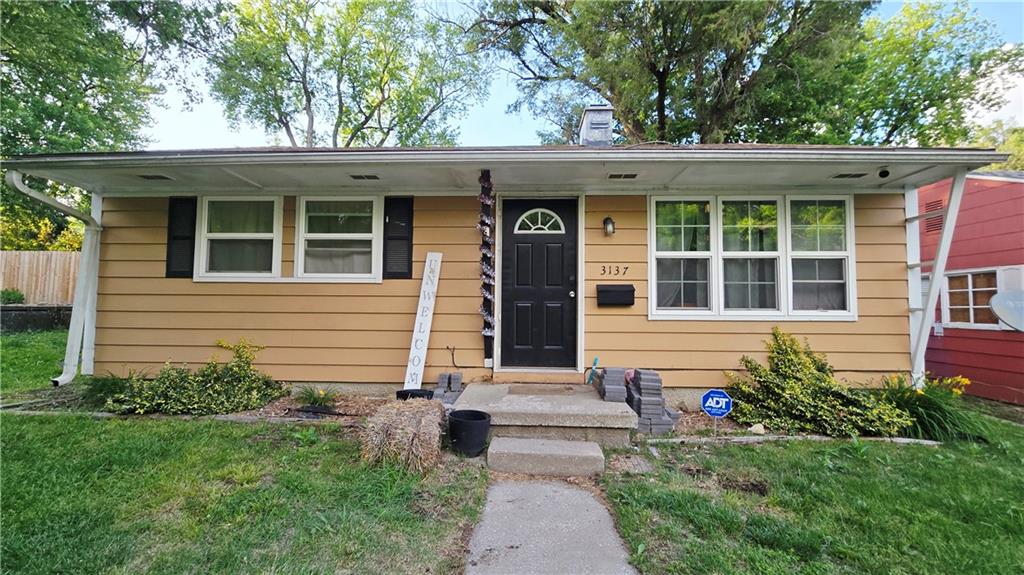 3137 Hawthorne DriveSt Joseph, MO 64501