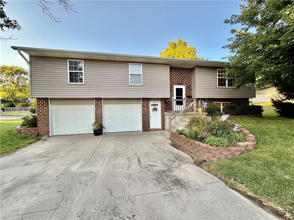 921 W 1ST StreetMaryville, MO 64468