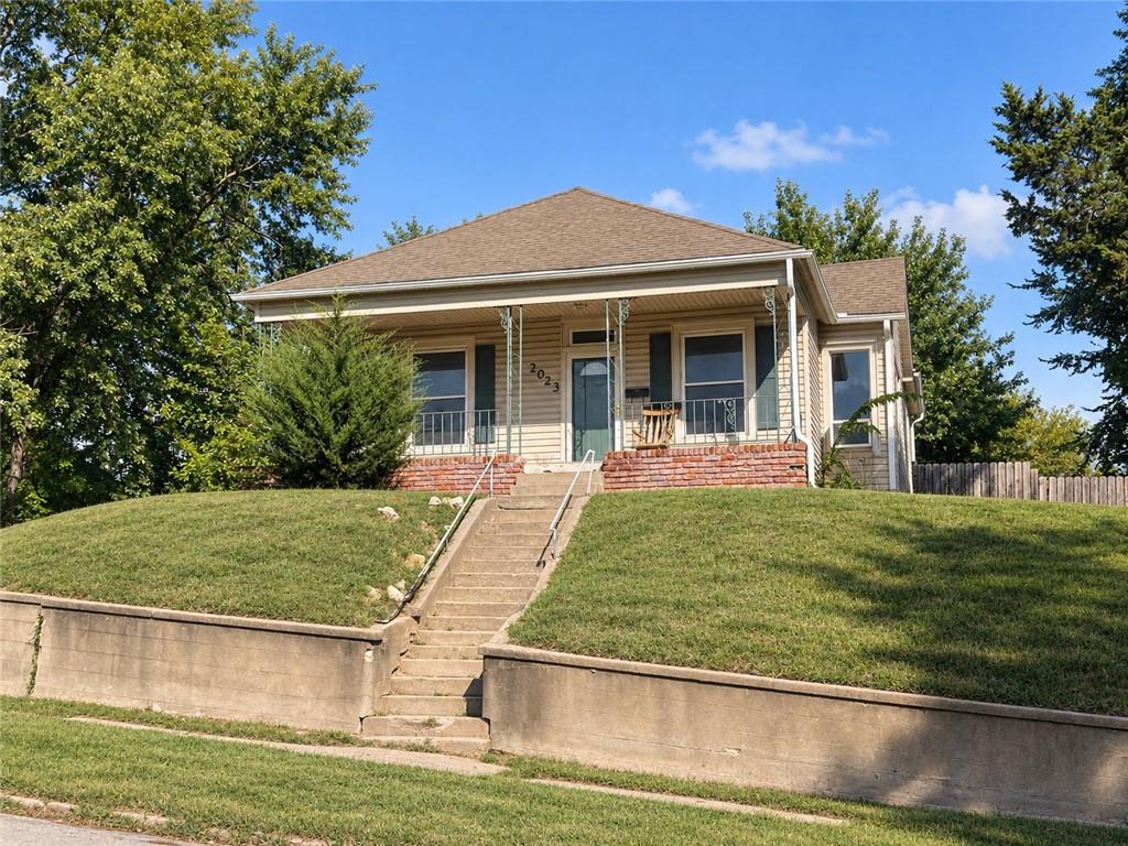 2023 Main StreetSt Joseph,&nbsp;MO&nbsp;64505