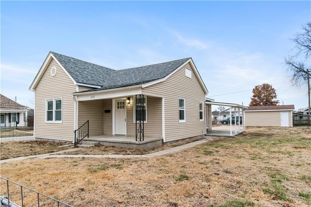 323 W Hyde Park AvenueSt Joseph,&nbsp;MO&nbsp;64504