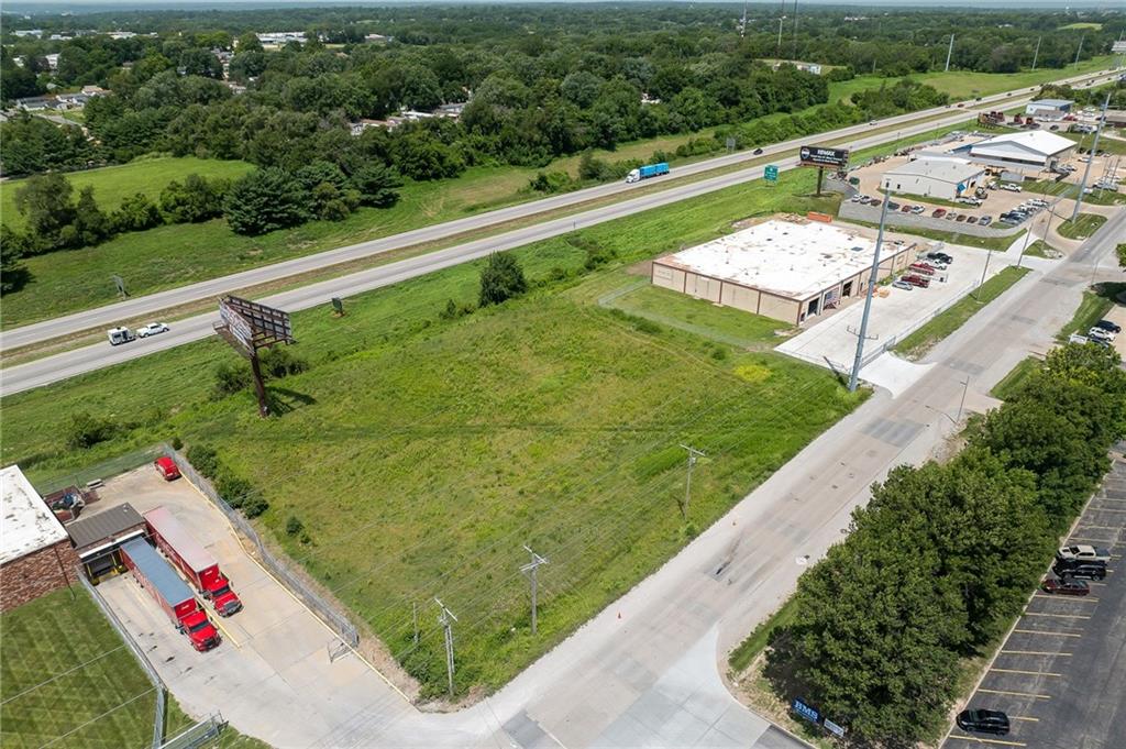 3702 S Leonard RoadSt Joseph,&nbsp;MO&nbsp;64503