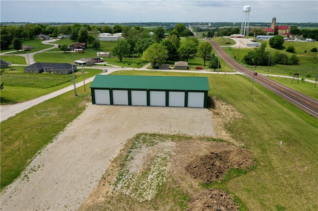 30449 Hillside DriveMaryville, MO 64468