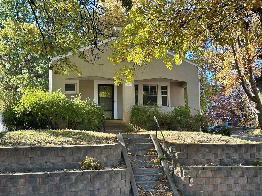 1402 S 30th StreetSt Joseph, MO 64507