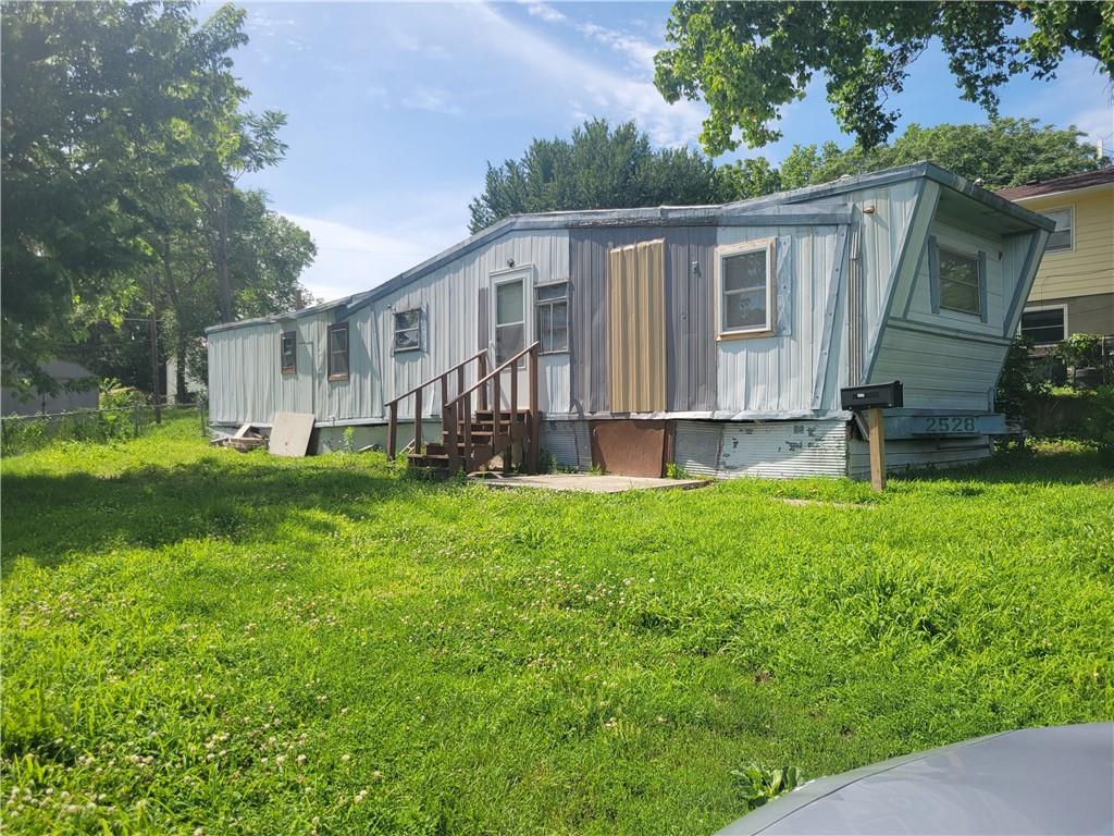 2528 N 3rd StreetSt Joseph,&nbsp;MO&nbsp;64505