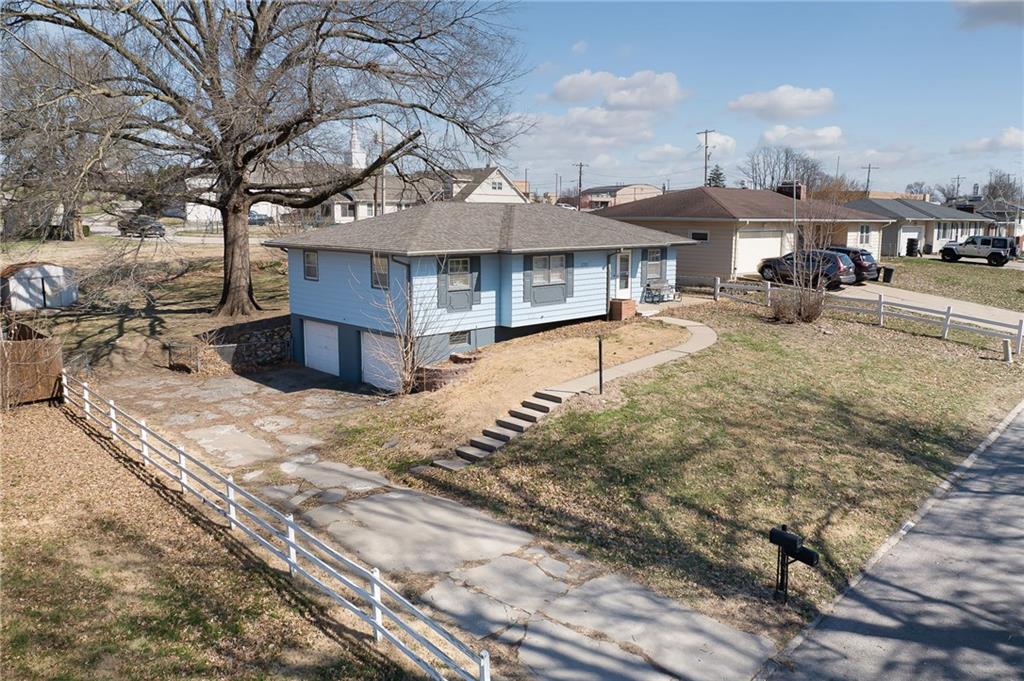 3321 Linda LaneSt Joseph,&nbsp;MO&nbsp;64506