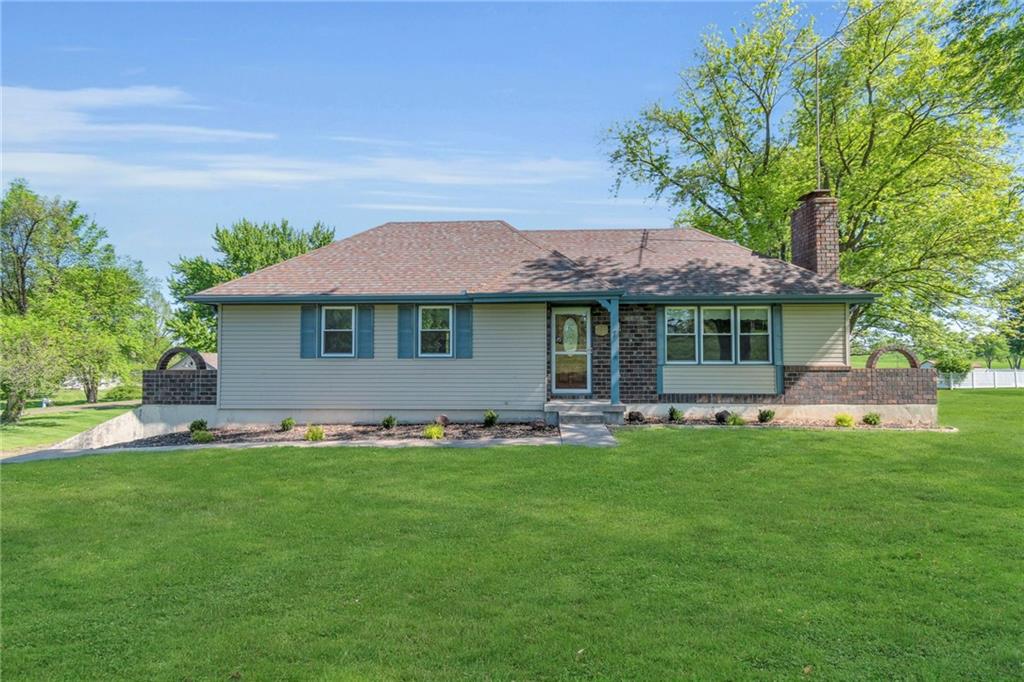 7 Lakevue DriveGower, MO 64454