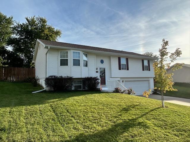 2202 Roma LaneCountry Club, MO 64505